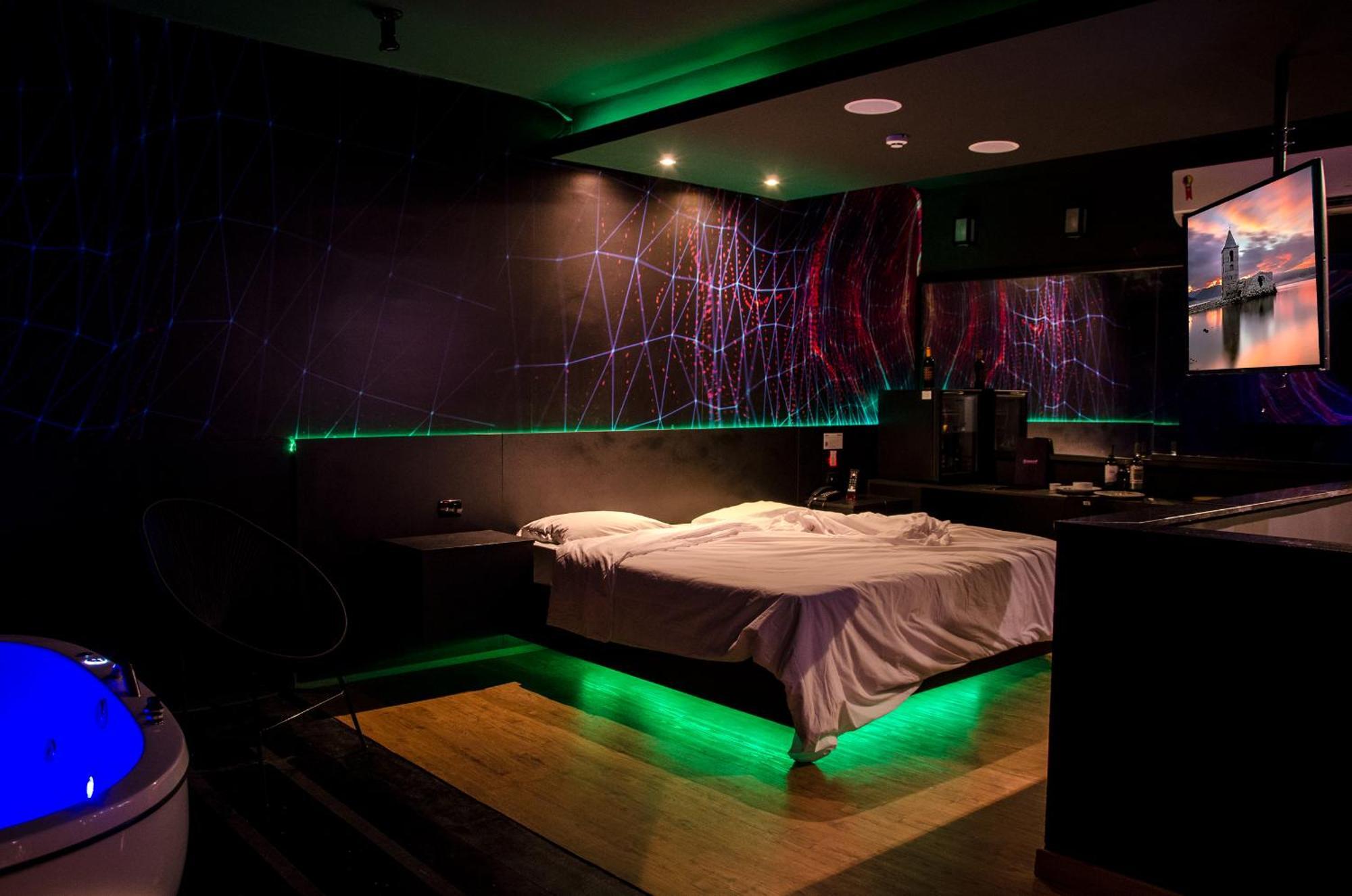 Tout Motel (Adults Only) Campinas  Buitenkant foto