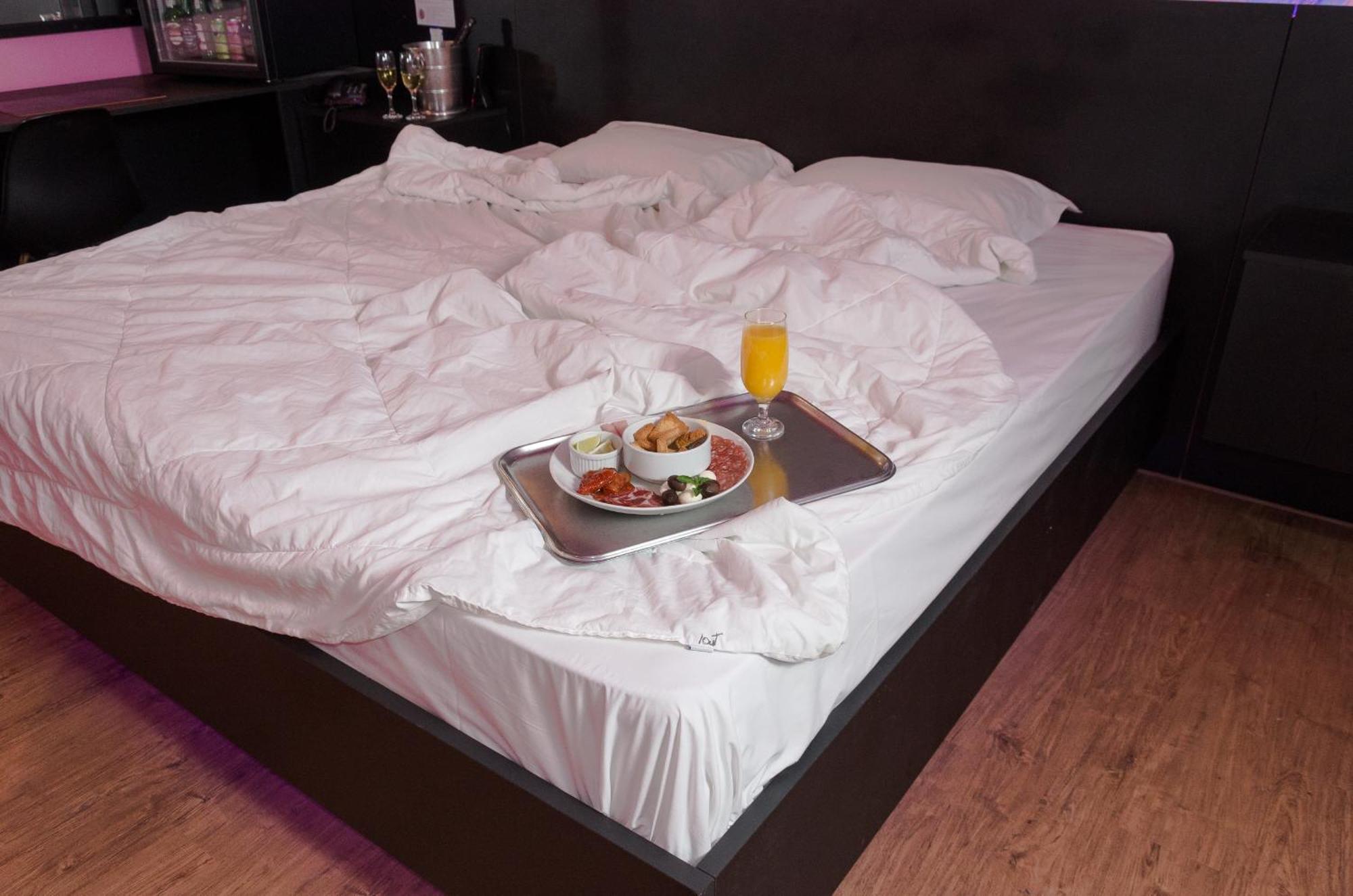 Tout Motel (Adults Only) Campinas  Buitenkant foto